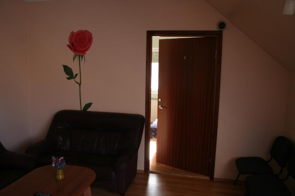 Old Town Hostel Хаапсалу Екстериор снимка